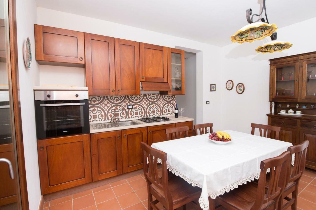 מרצאממי Casa Vacanza "La Piazzetta" מראה חיצוני תמונה